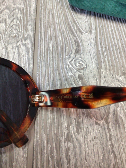 Gucci Round tortoise Sunglasses GG1081S 002 54 22 140 L